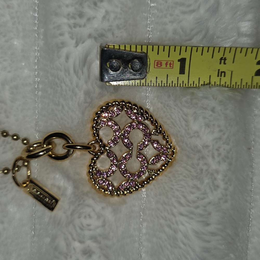 COACH 2.25" Salmon Pink Hangtag, Pink Pave & Gold Heart, Gold Coach Square - Picture 8 of 11